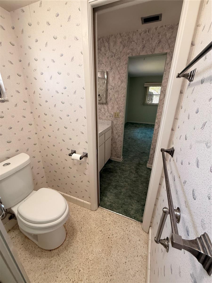 Image 29 of 42 For 13397 86th Avenue