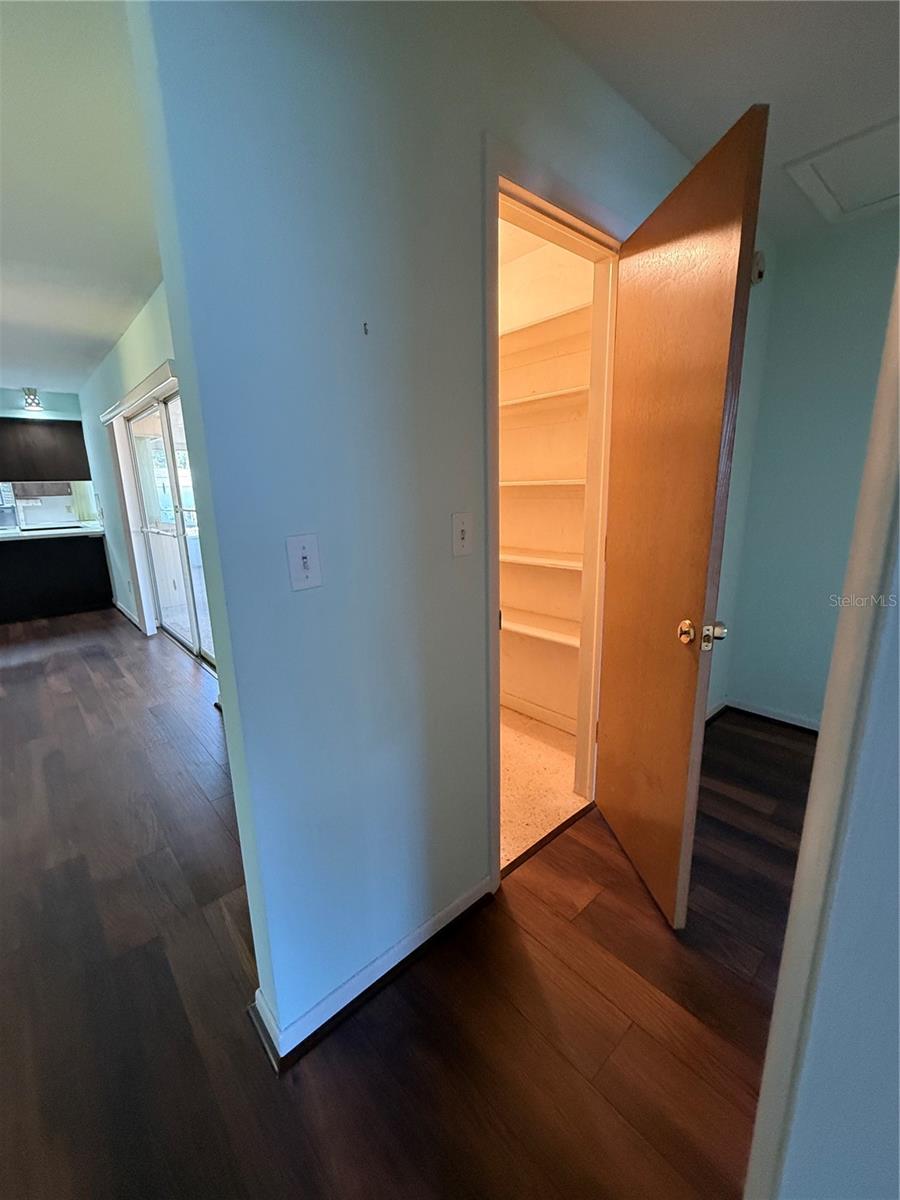 Image 36 of 42 For 13397 86th Avenue