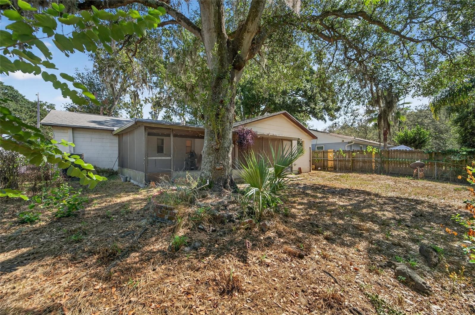 Image 62 of 68 For 1712 Village Court