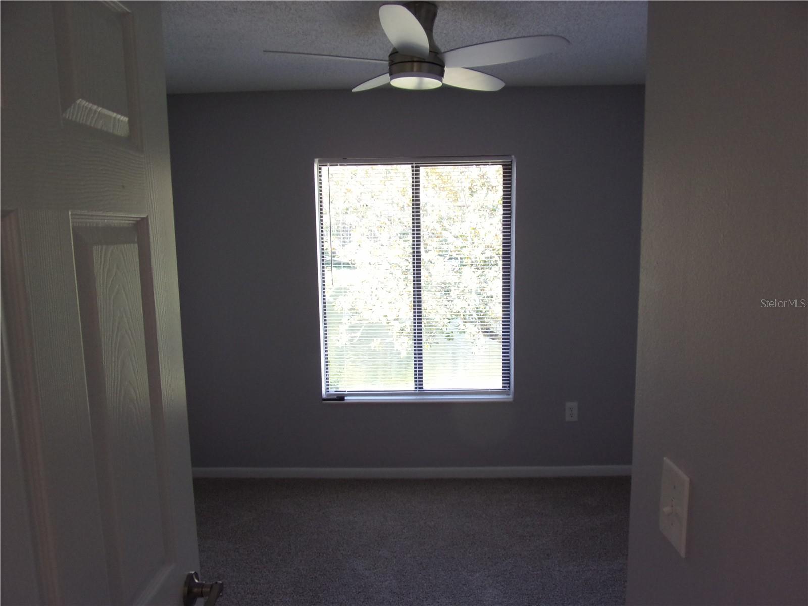 Image 10 of 19 For 1345 Pine Ridge Circle E C2