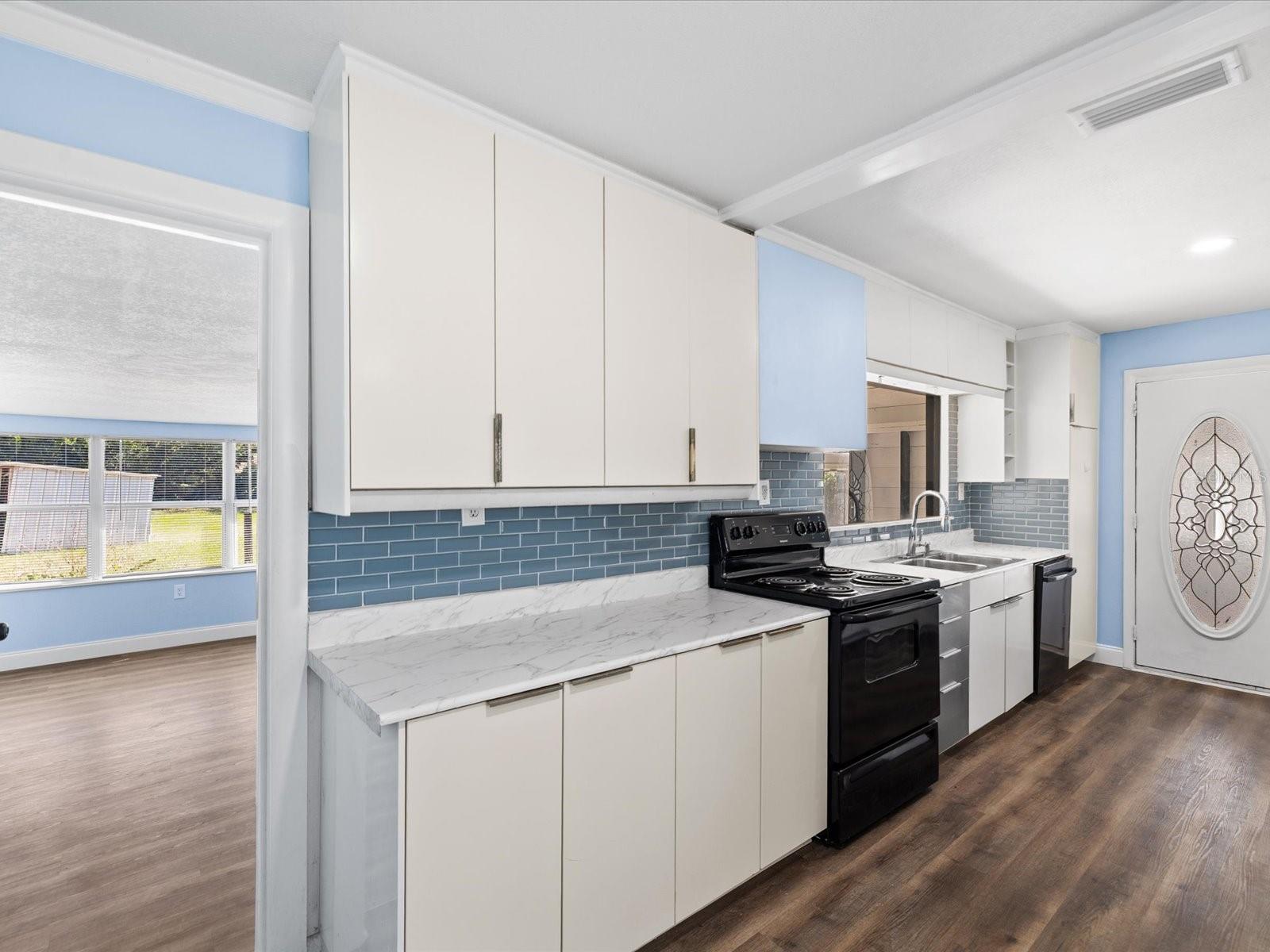 Image 7 of 35 For 10703 Williams Road