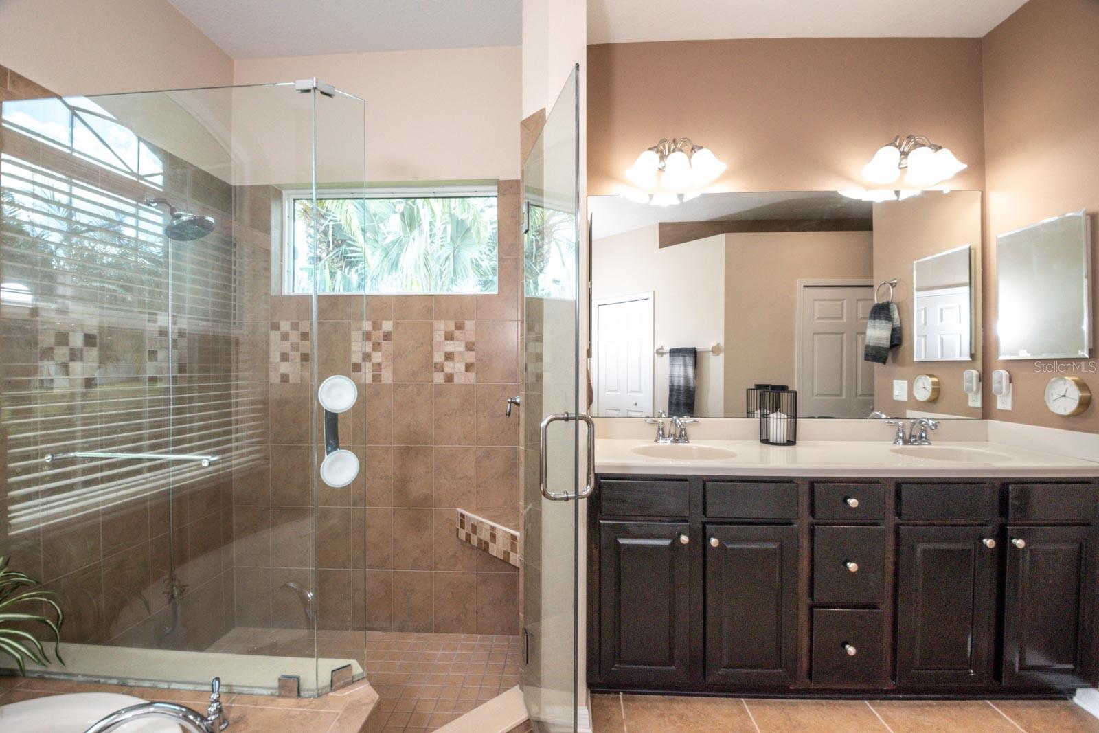 Image 23 of 60 For 316 Royal Bonnet Drive