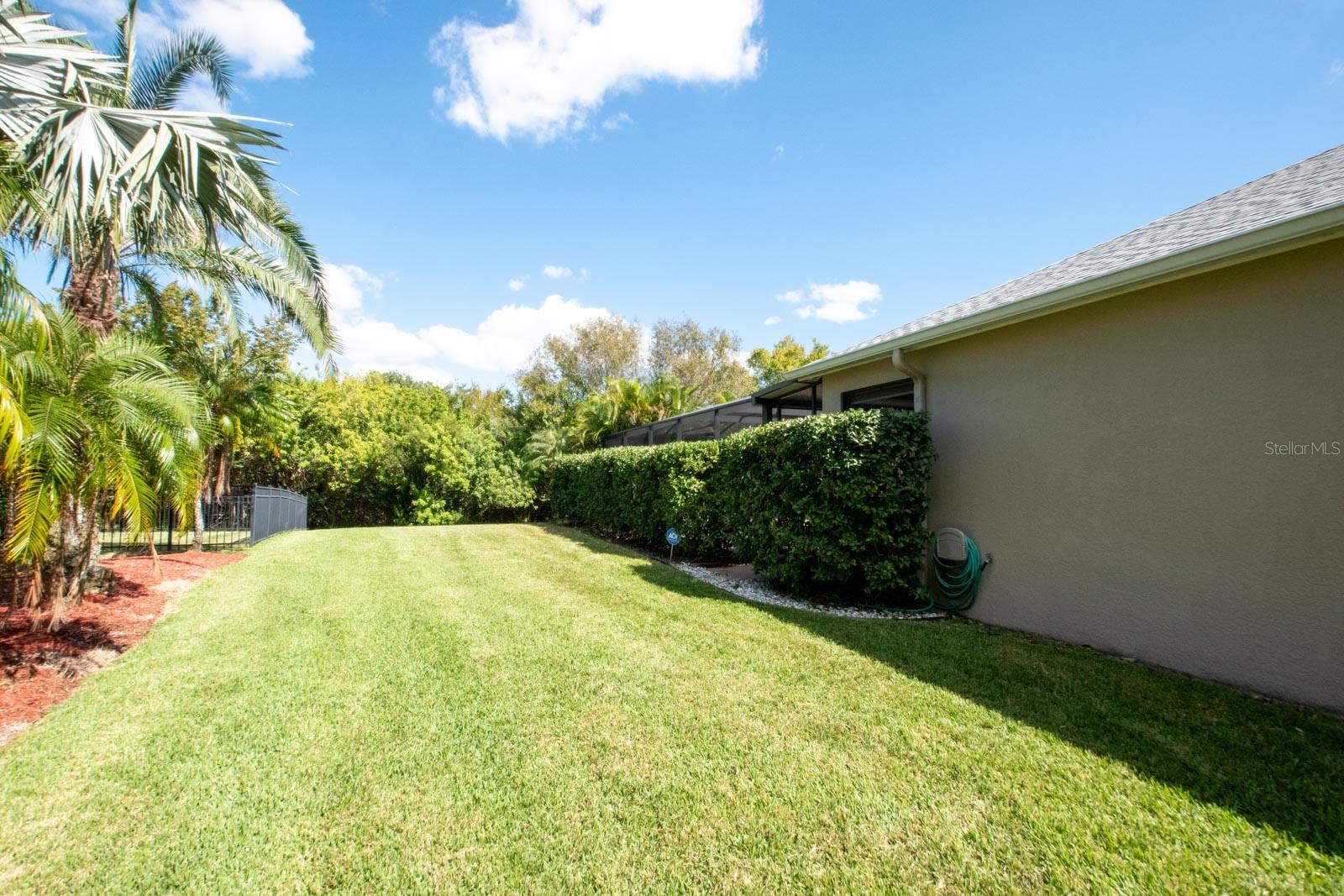 Image 42 of 60 For 316 Royal Bonnet Drive