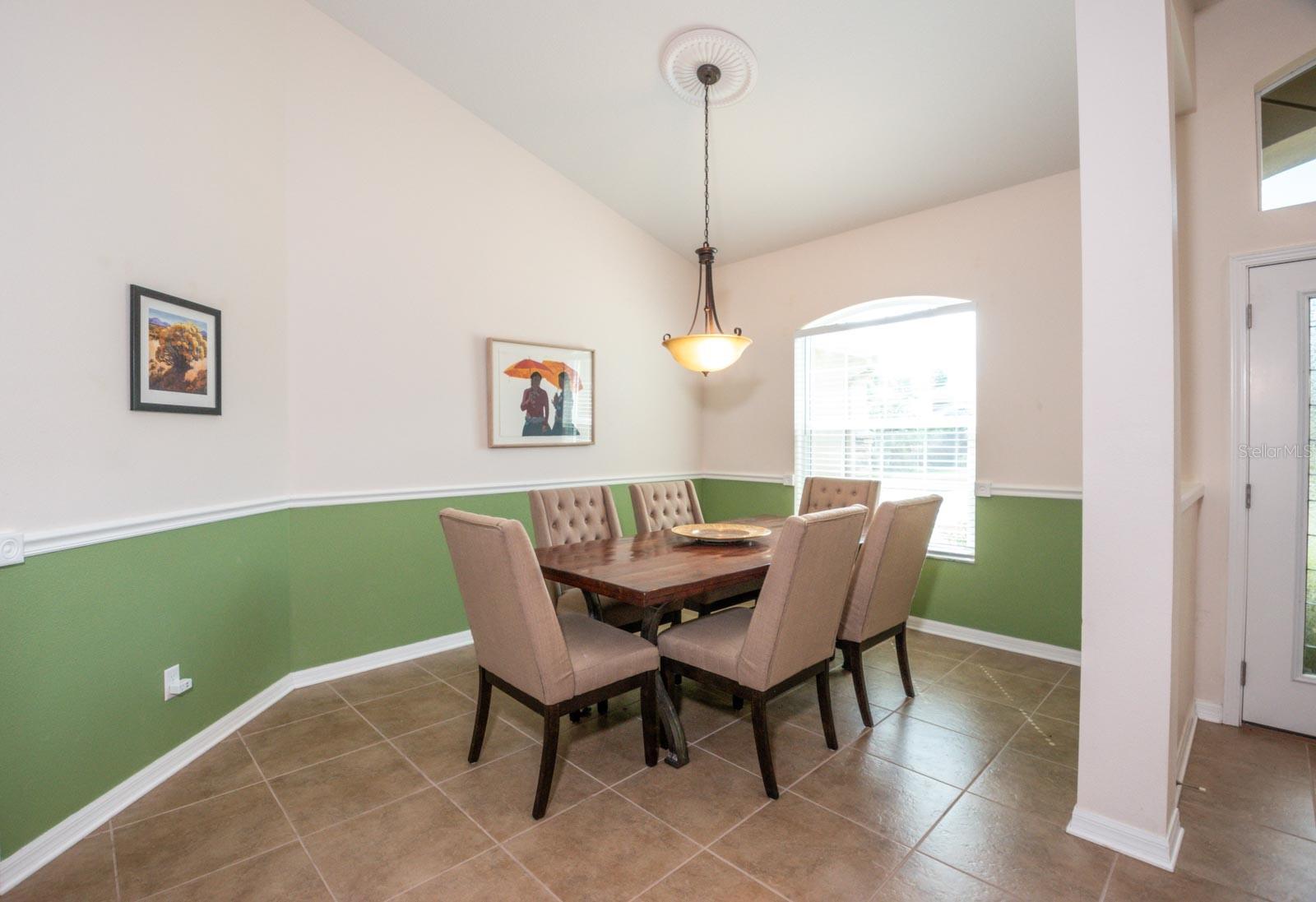 Image 8 of 60 For 316 Royal Bonnet Drive