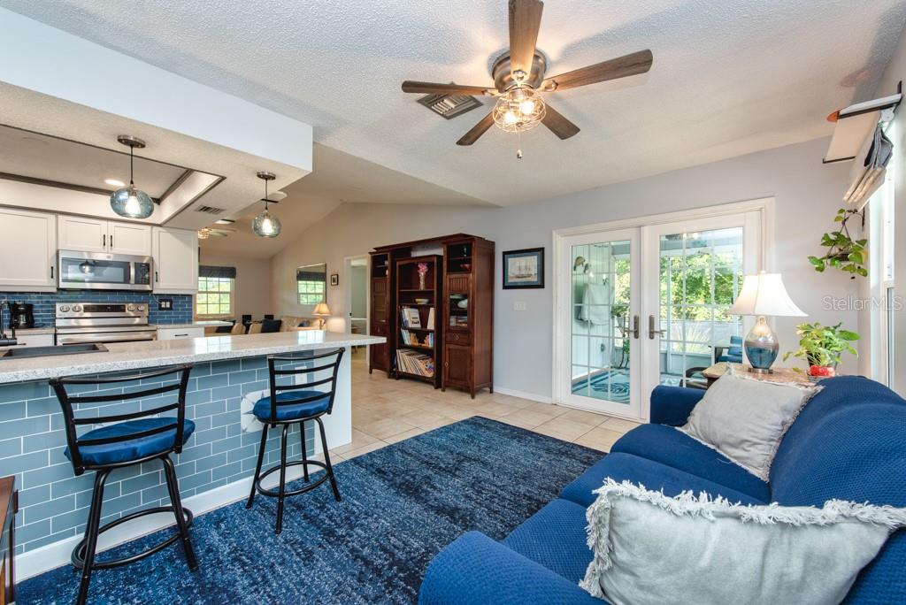 Image 16 of 59 For 6190 Philco Street