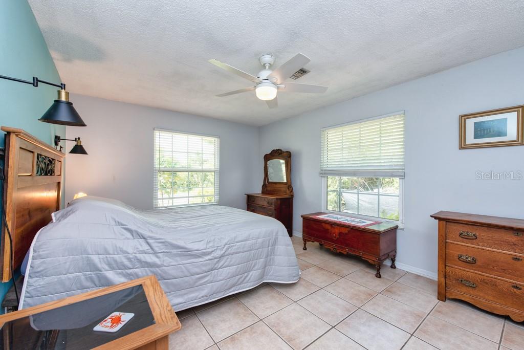 Image 17 of 59 For 6190 Philco Street