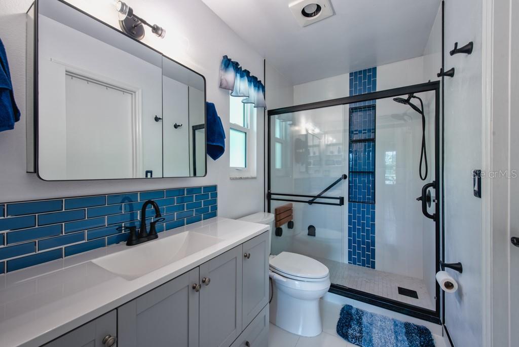 Image 20 of 59 For 6190 Philco Street