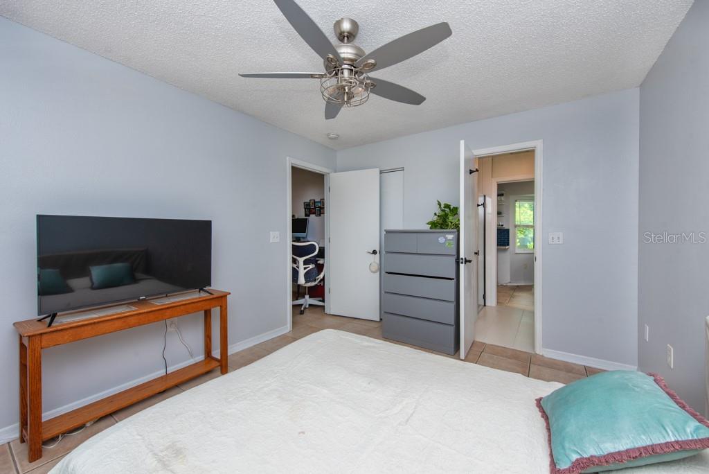 Image 23 of 59 For 6190 Philco Street