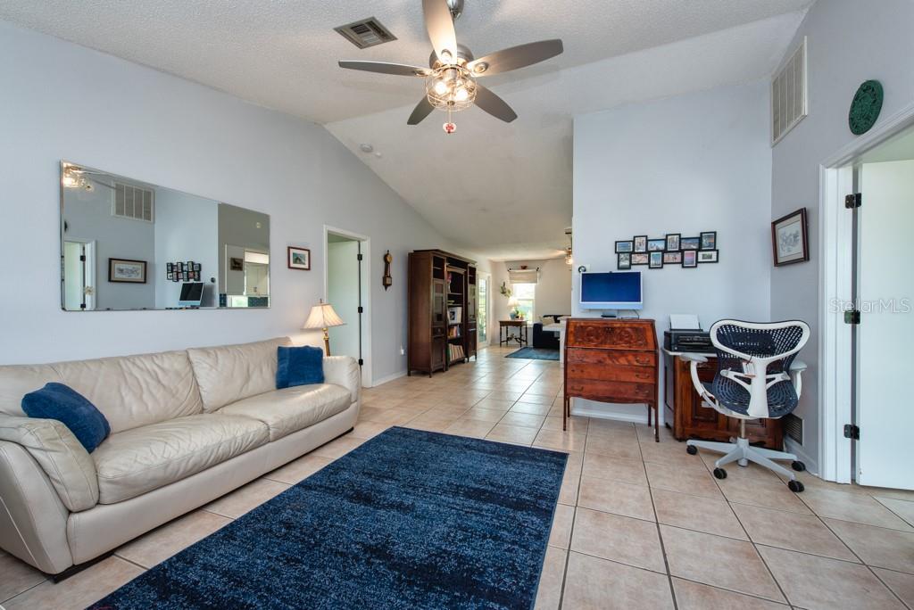 Image 7 of 59 For 6190 Philco Street