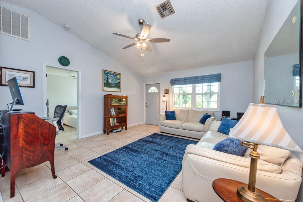 Image 8 of 59 For 6190 Philco Street