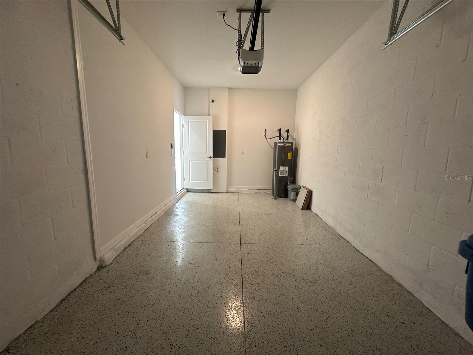 Image 21 of 35 For 2416 Paravane Way