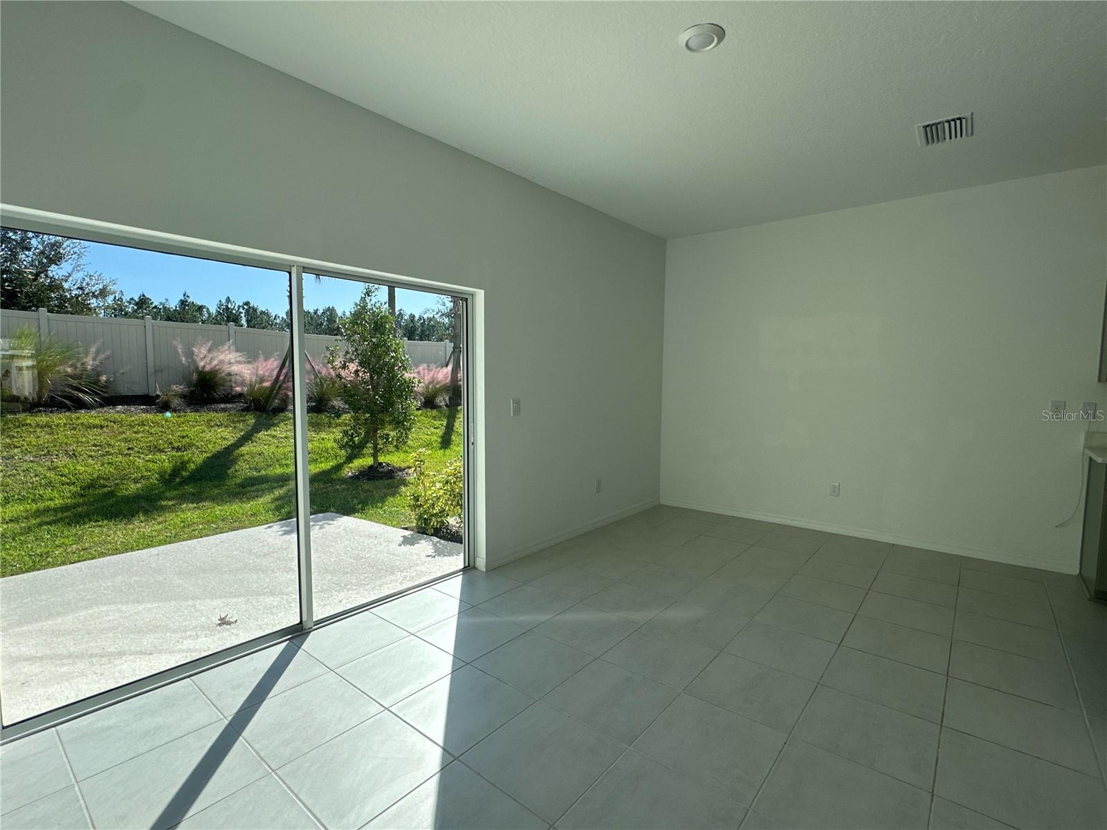 Image 33 of 35 For 2416 Paravane Way