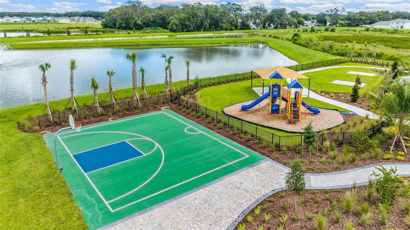 Image 24 of 25 For 34328 Redwood Dawn Lane