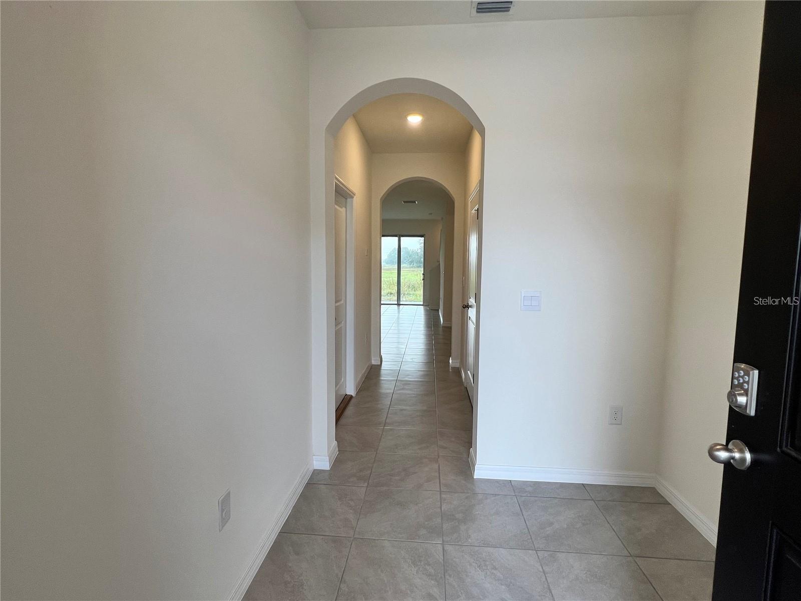 Image 8 of 25 For 34328 Redwood Dawn Lane