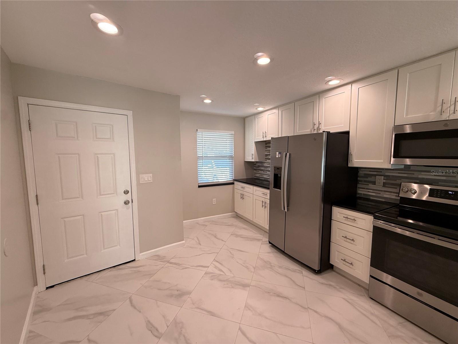 Image 8 of 26 For 1839 Orange Boulevard Way 1839