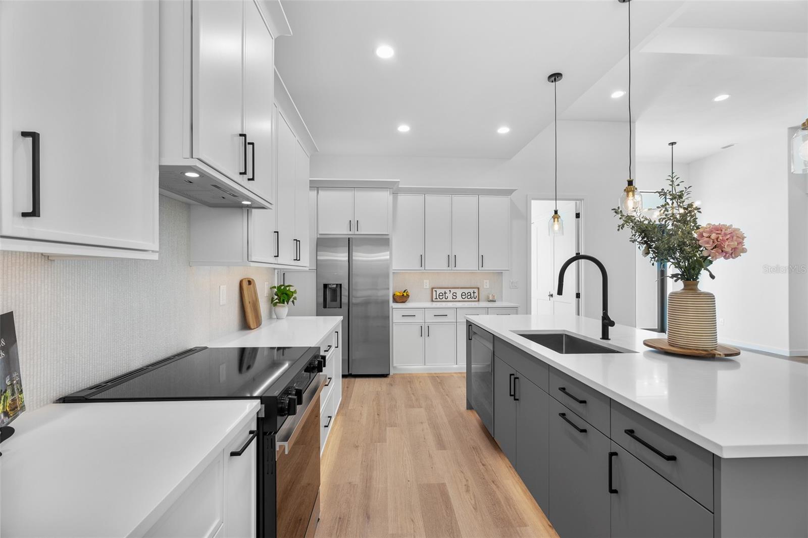 Image 12 of 38 For 4037 Cinderella Road