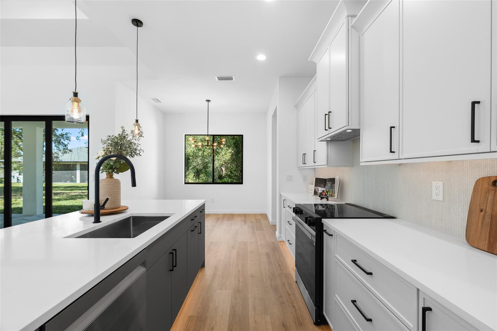 Image 13 of 38 For 4037 Cinderella Road