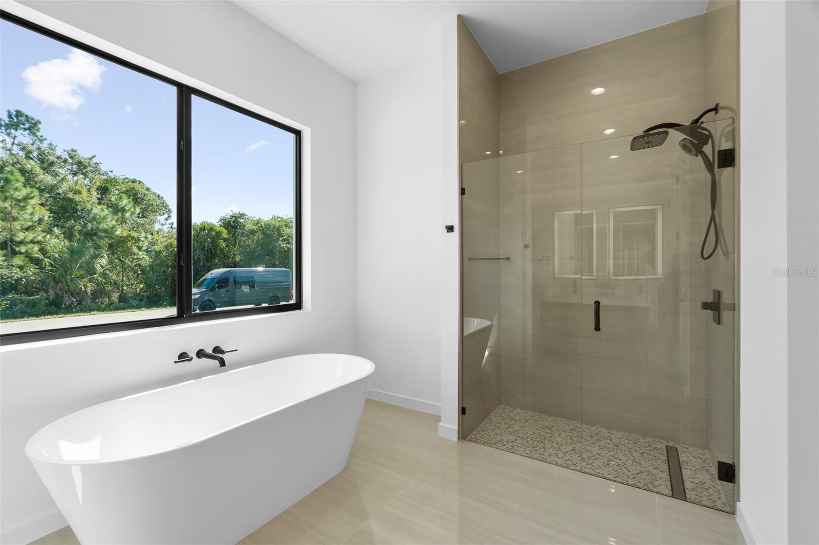 Image 22 of 38 For 4037 Cinderella Road