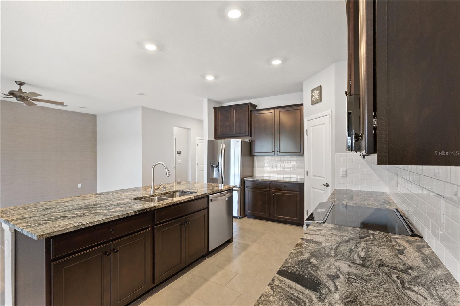 Image 10 of 37 For 3280 Tucson Wind Place