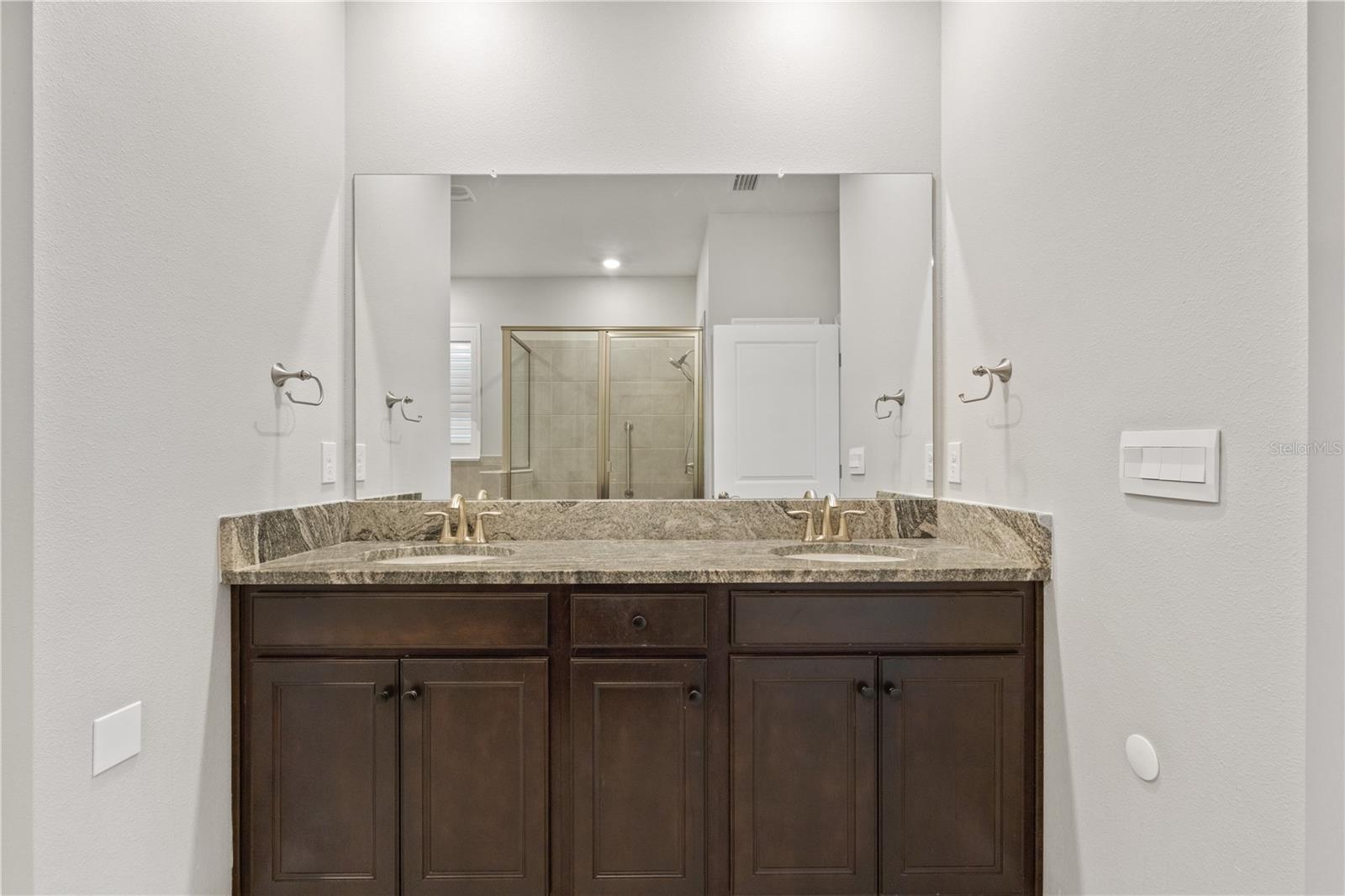 Image 16 of 37 For 3280 Tucson Wind Place