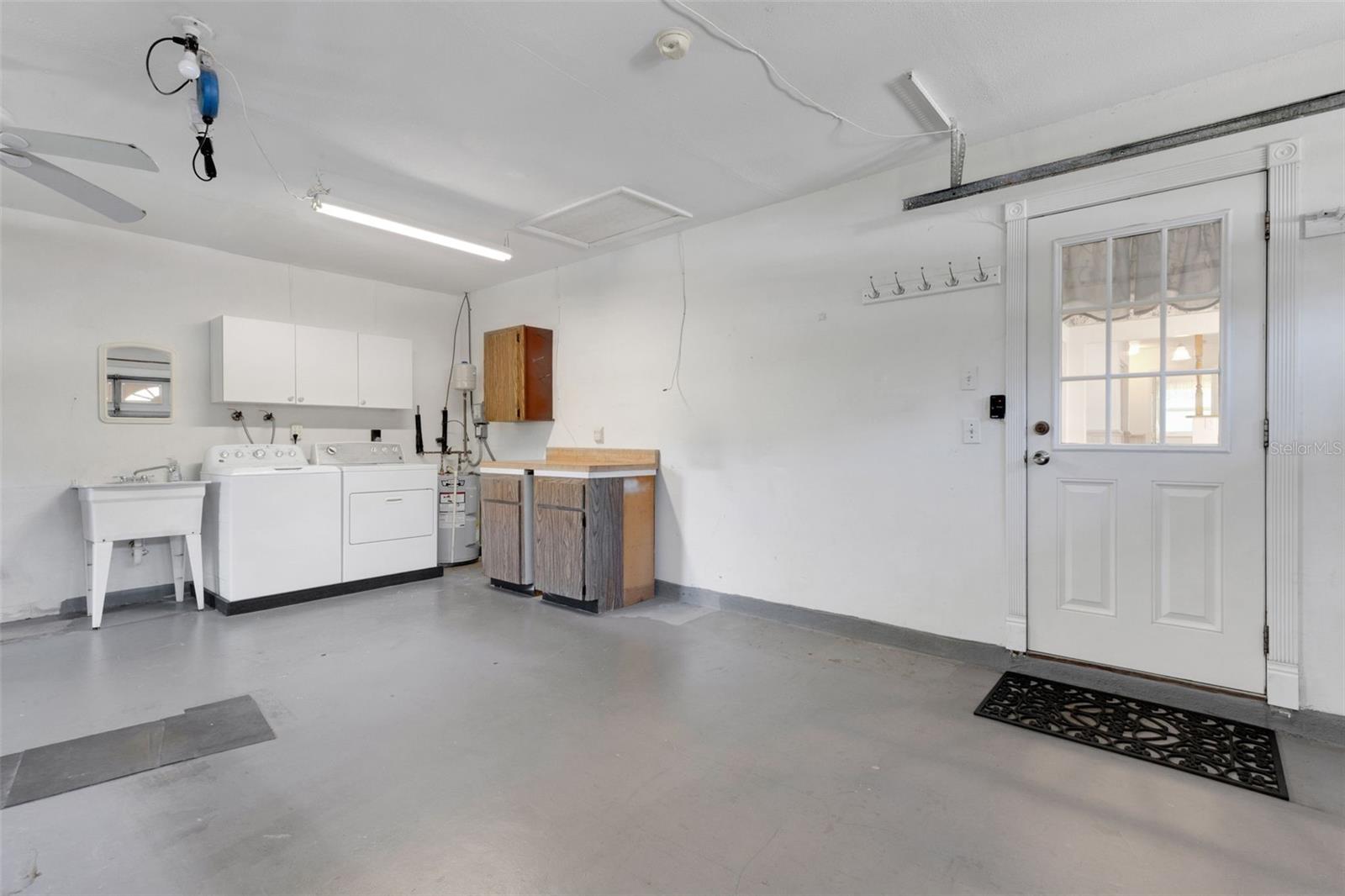 Image 36 of 96 For 2880 Doone Circle