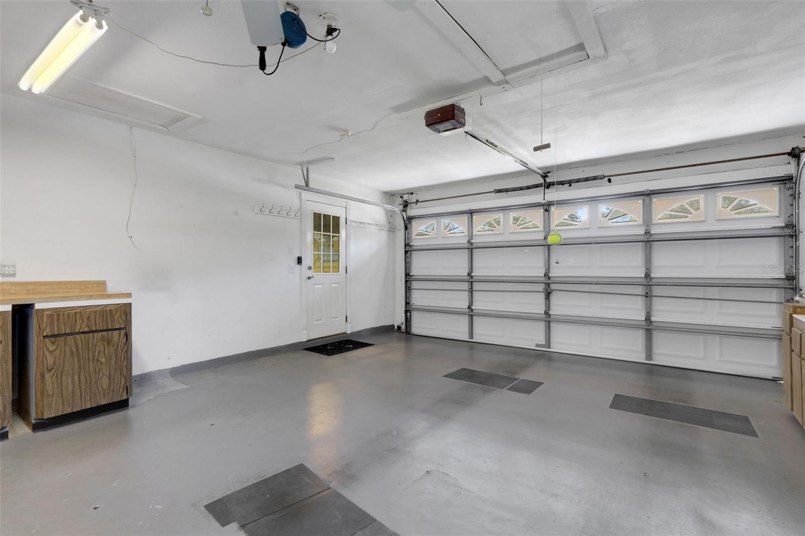 Image 37 of 96 For 2880 Doone Circle