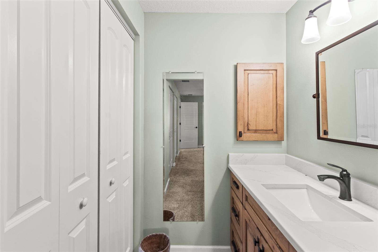 Image 19 of 38 For 7143 Fairway Bend Lane