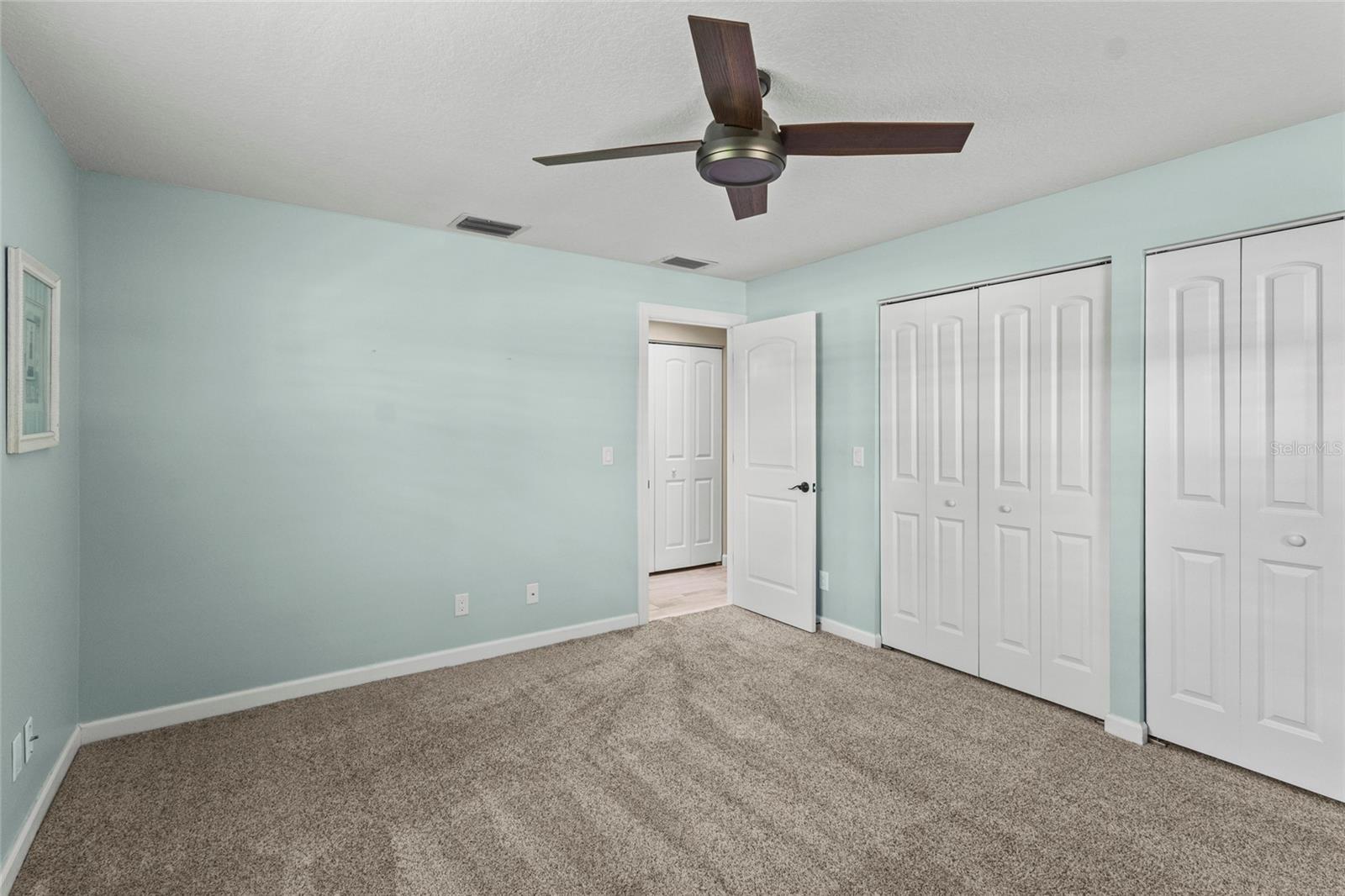 Image 24 of 38 For 7143 Fairway Bend Lane