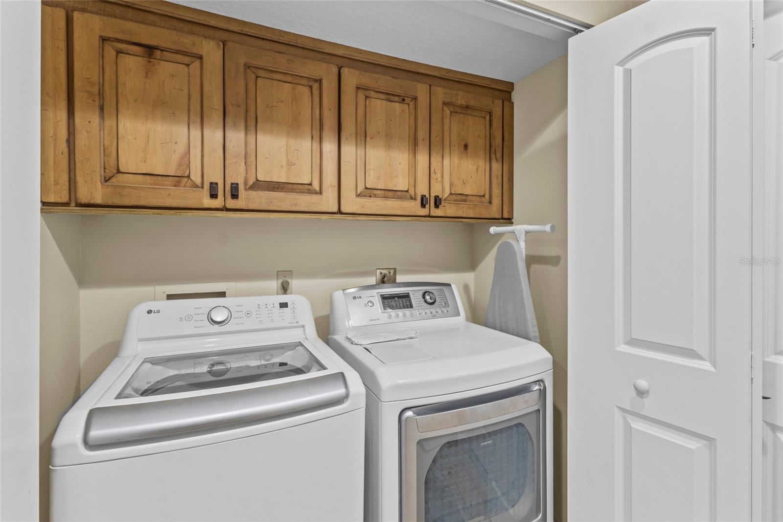 Image 26 of 38 For 7143 Fairway Bend Lane