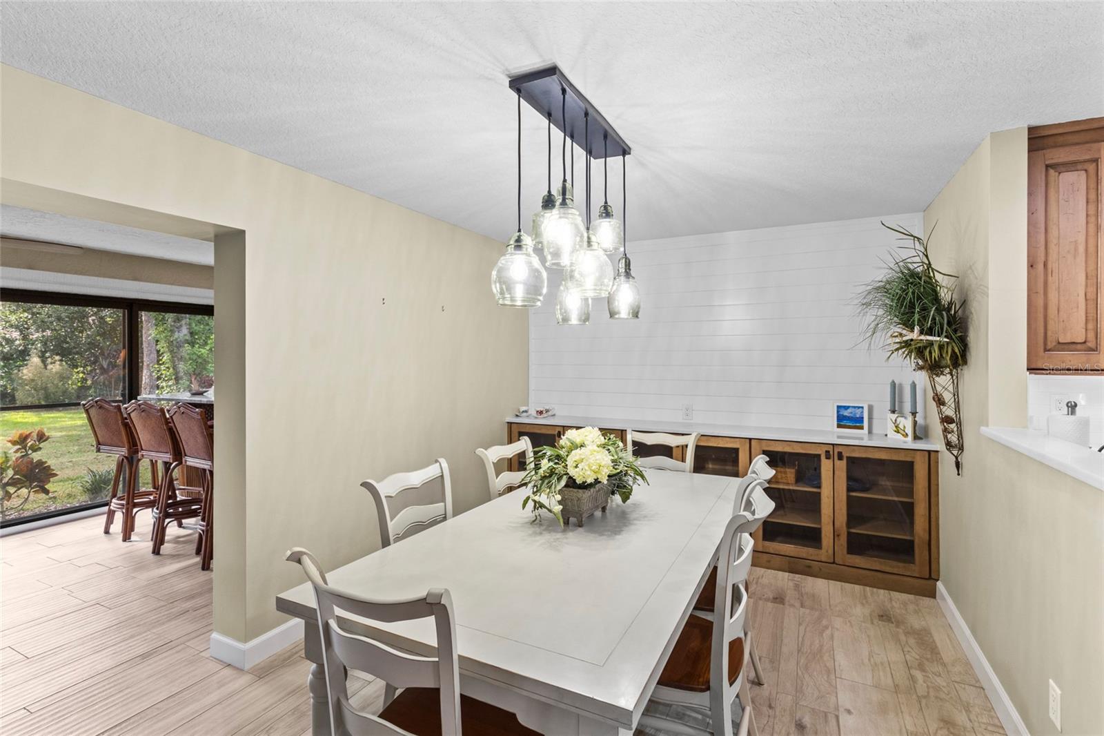 Image 9 of 38 For 7143 Fairway Bend Lane