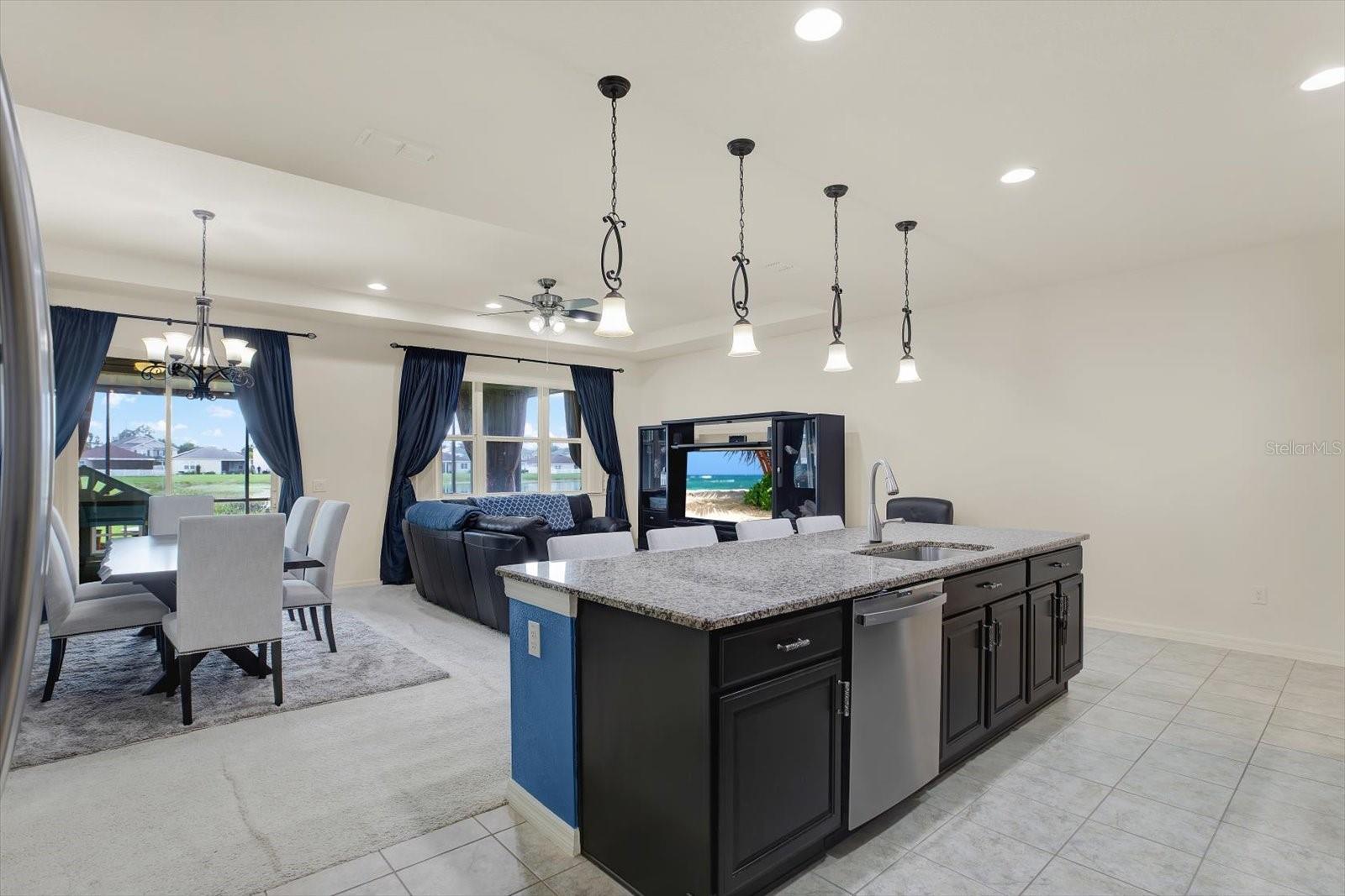 Image 13 of 52 For 11529 Luckygem Drive