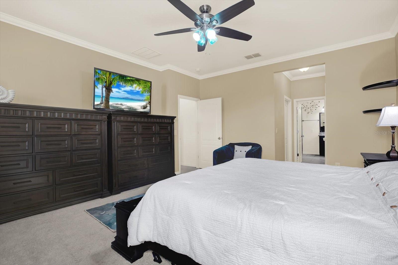 Image 22 of 52 For 11529 Luckygem Drive