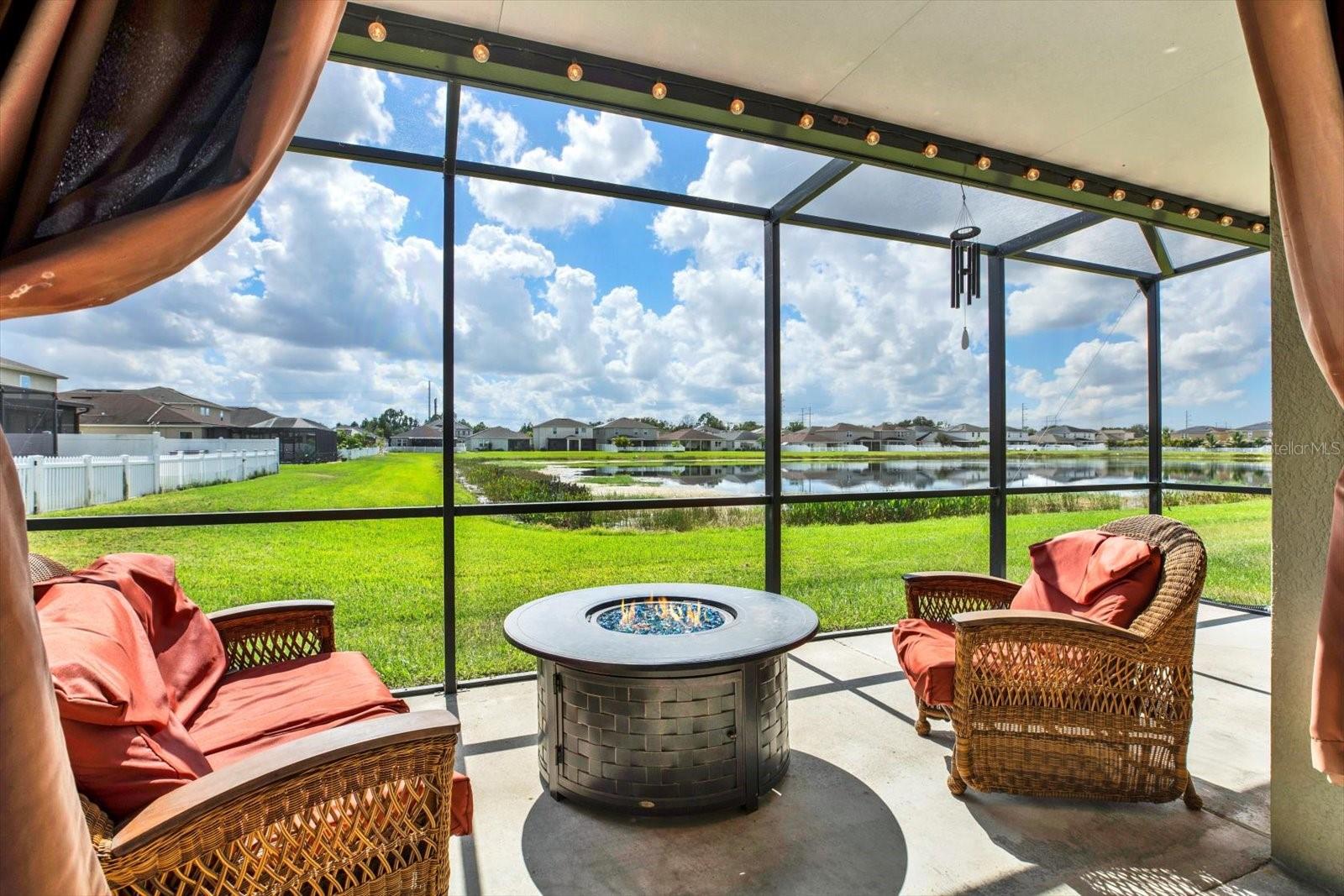 Image 37 of 52 For 11529 Luckygem Drive