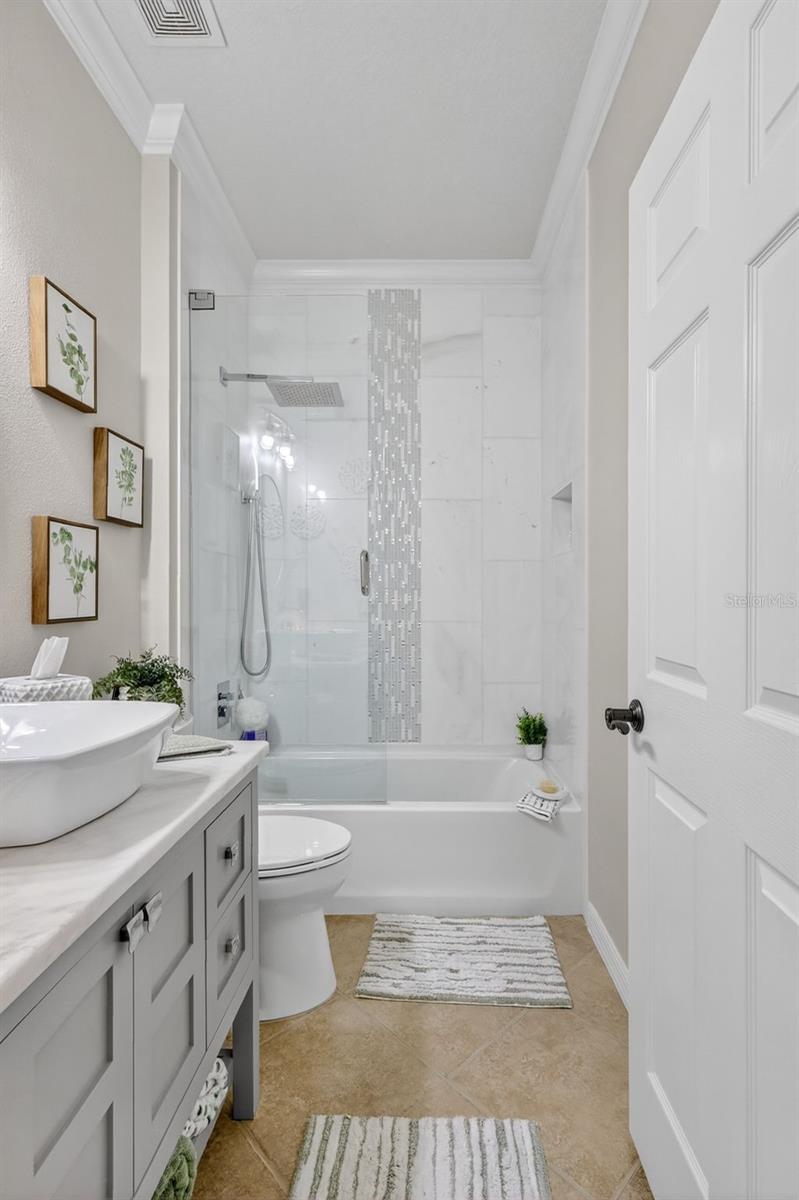 Image 14 of 53 For 145 Silver Falls Drive