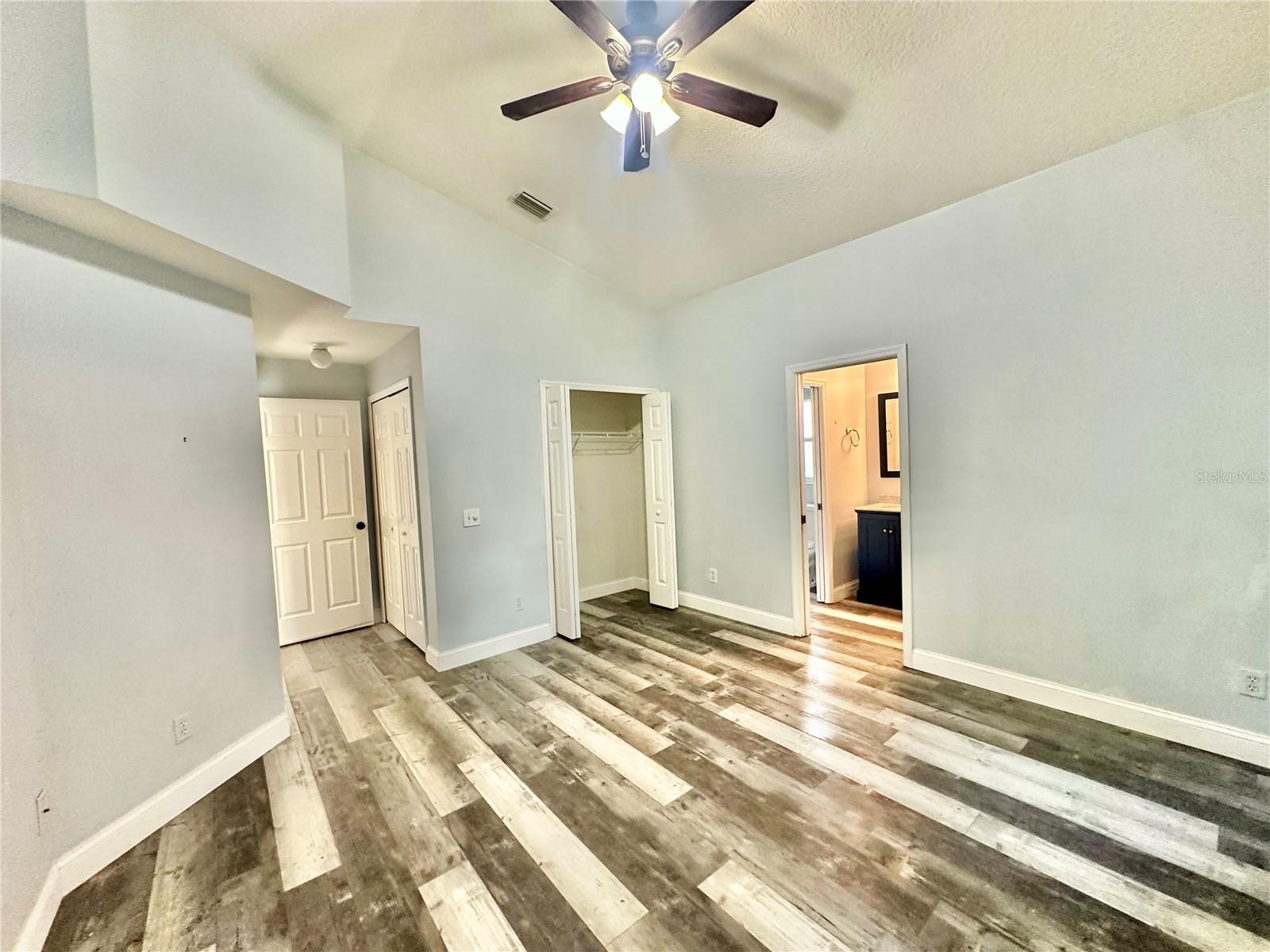 Image 6 of 27 For 8434 Hawbuck Street