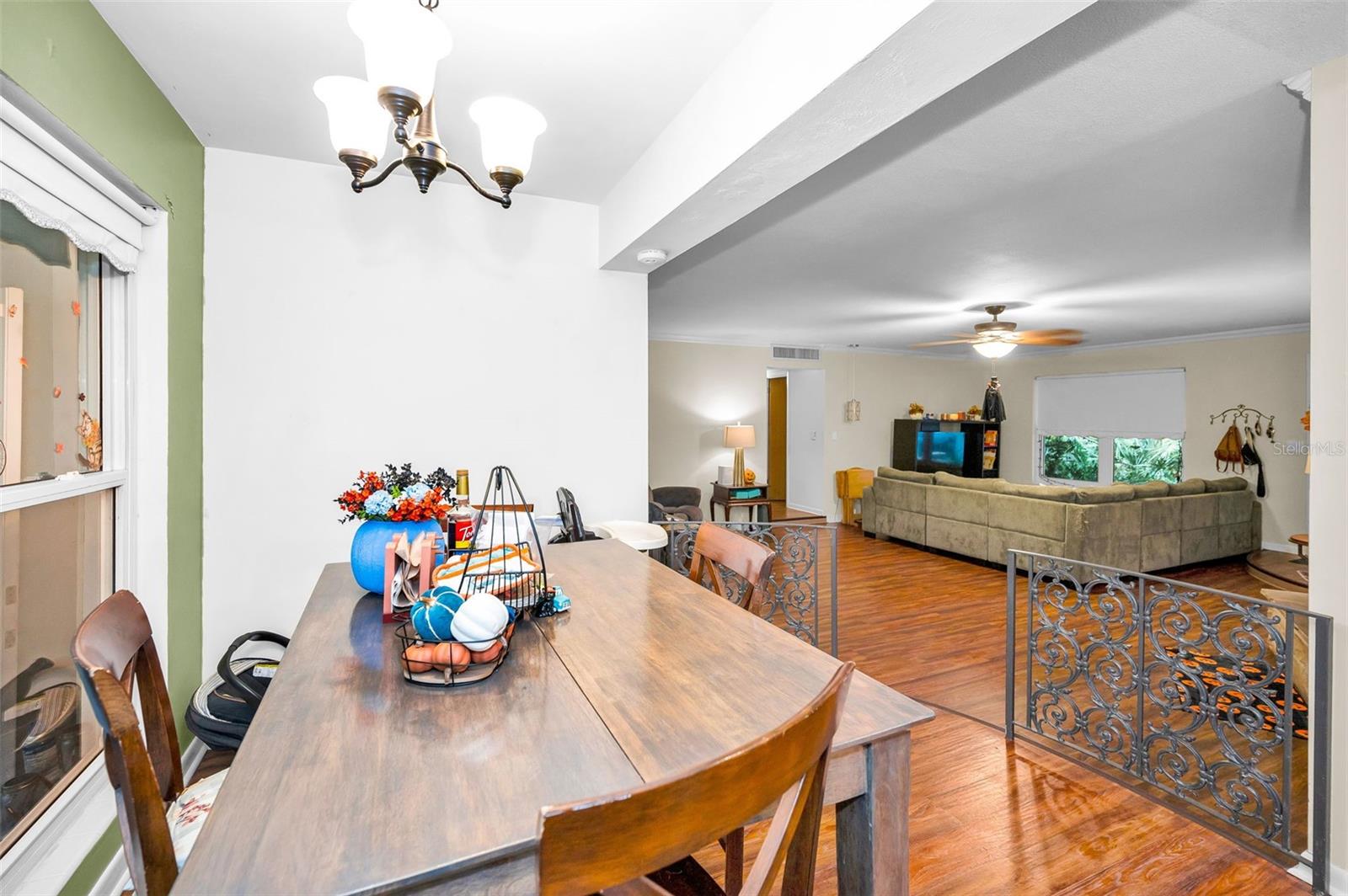 Image 12 of 26 For 1479 Evergreen Avenue