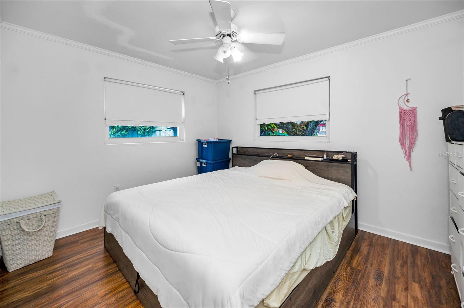 Image 15 of 26 For 1479 Evergreen Avenue