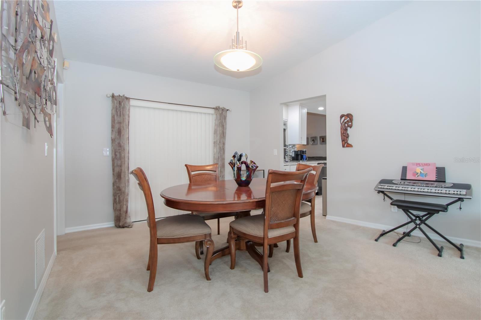 Image 6 of 42 For 2614 Crestfield Drive