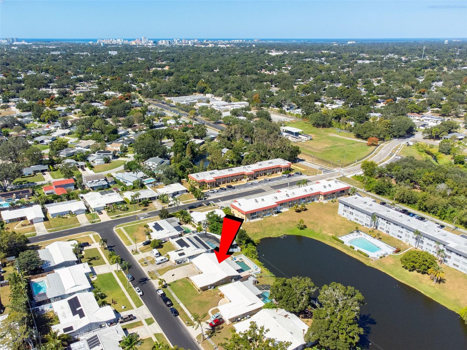 Image 32 of 33 For 2020 Coronet Lane