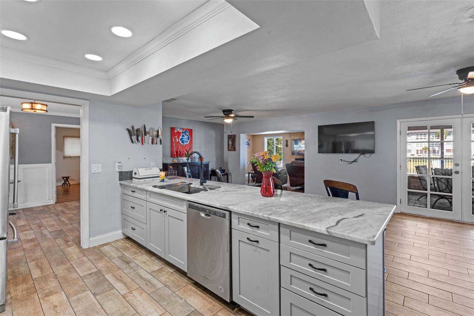 Image 6 of 33 For 2020 Coronet Lane