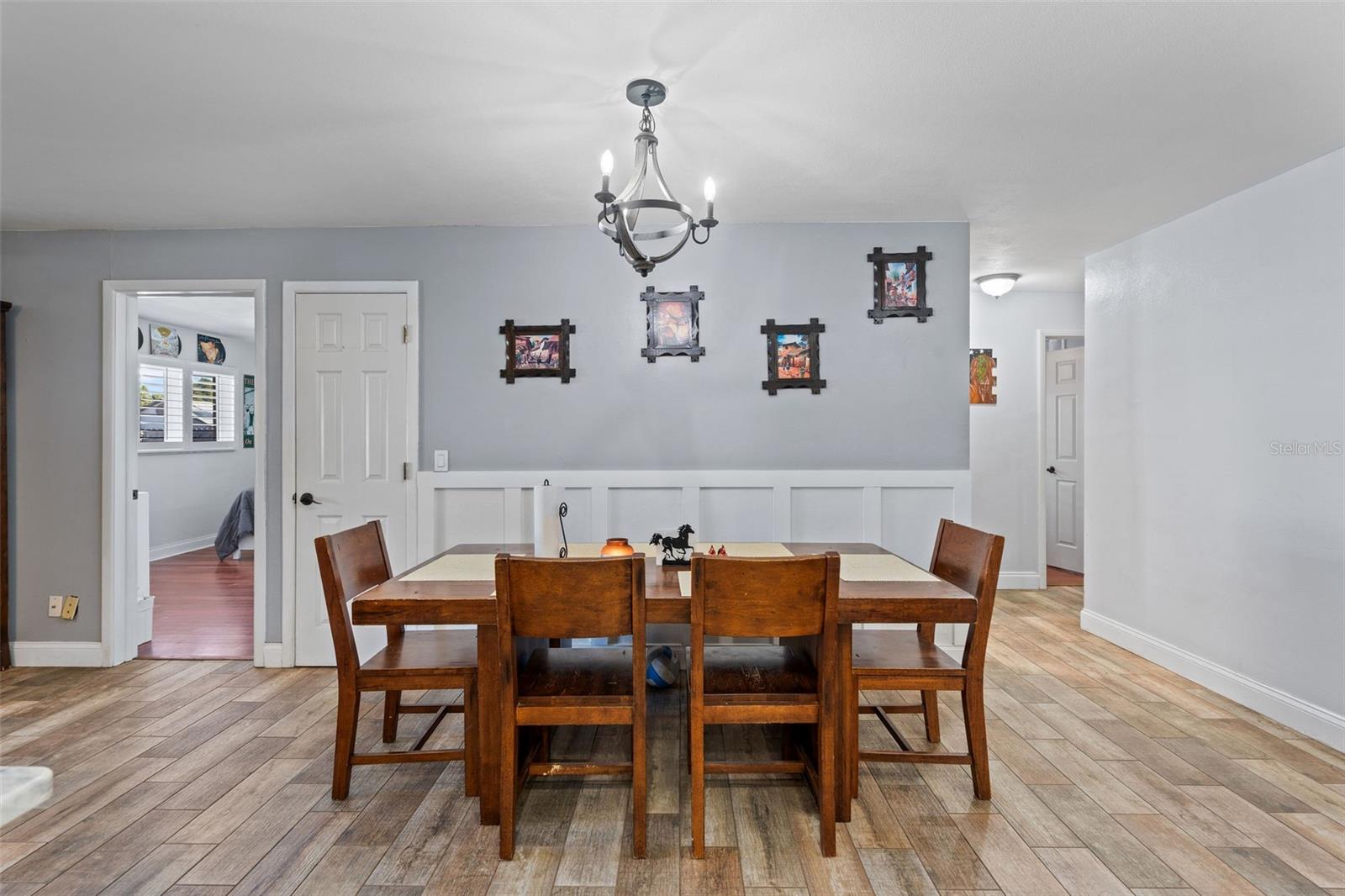 Image 8 of 33 For 2020 Coronet Lane
