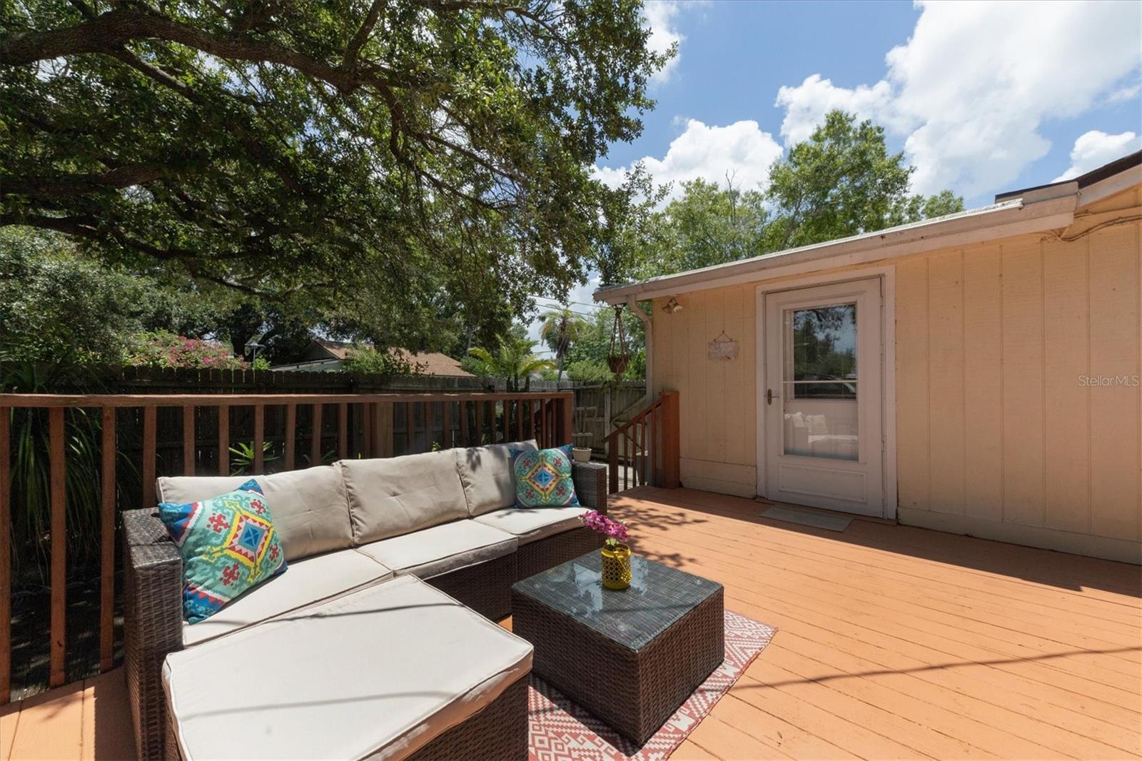 Image 28 of 32 For 900 Beverly Avenue