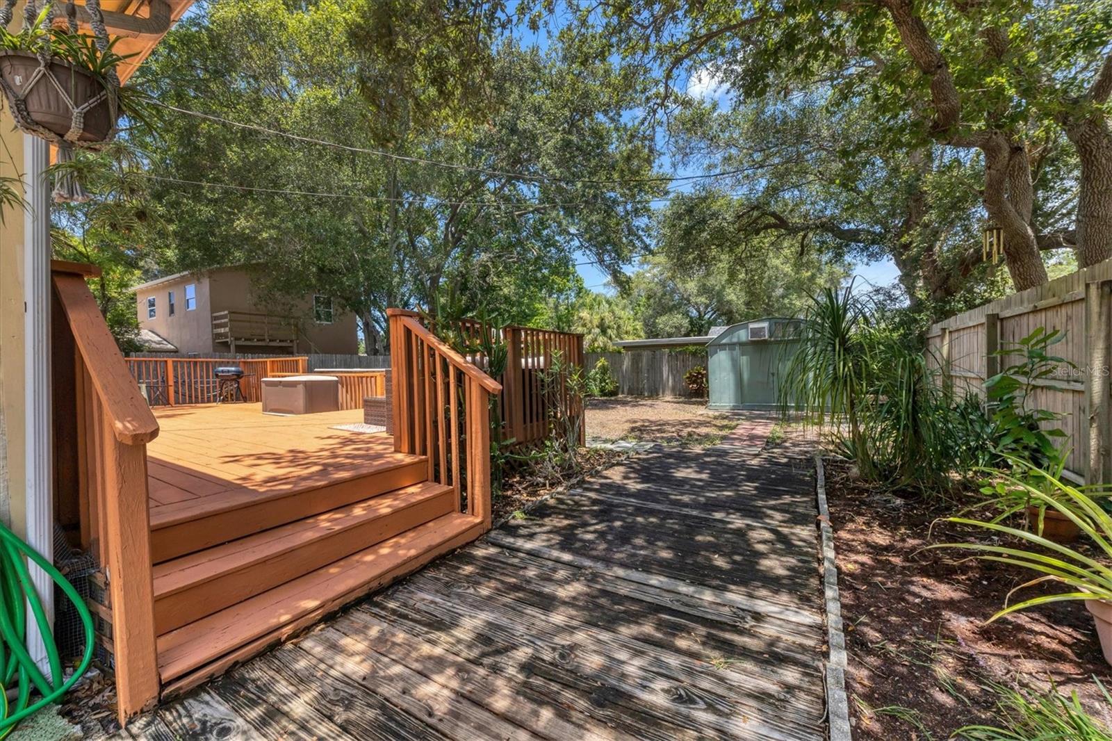 Image 30 of 32 For 900 Beverly Avenue