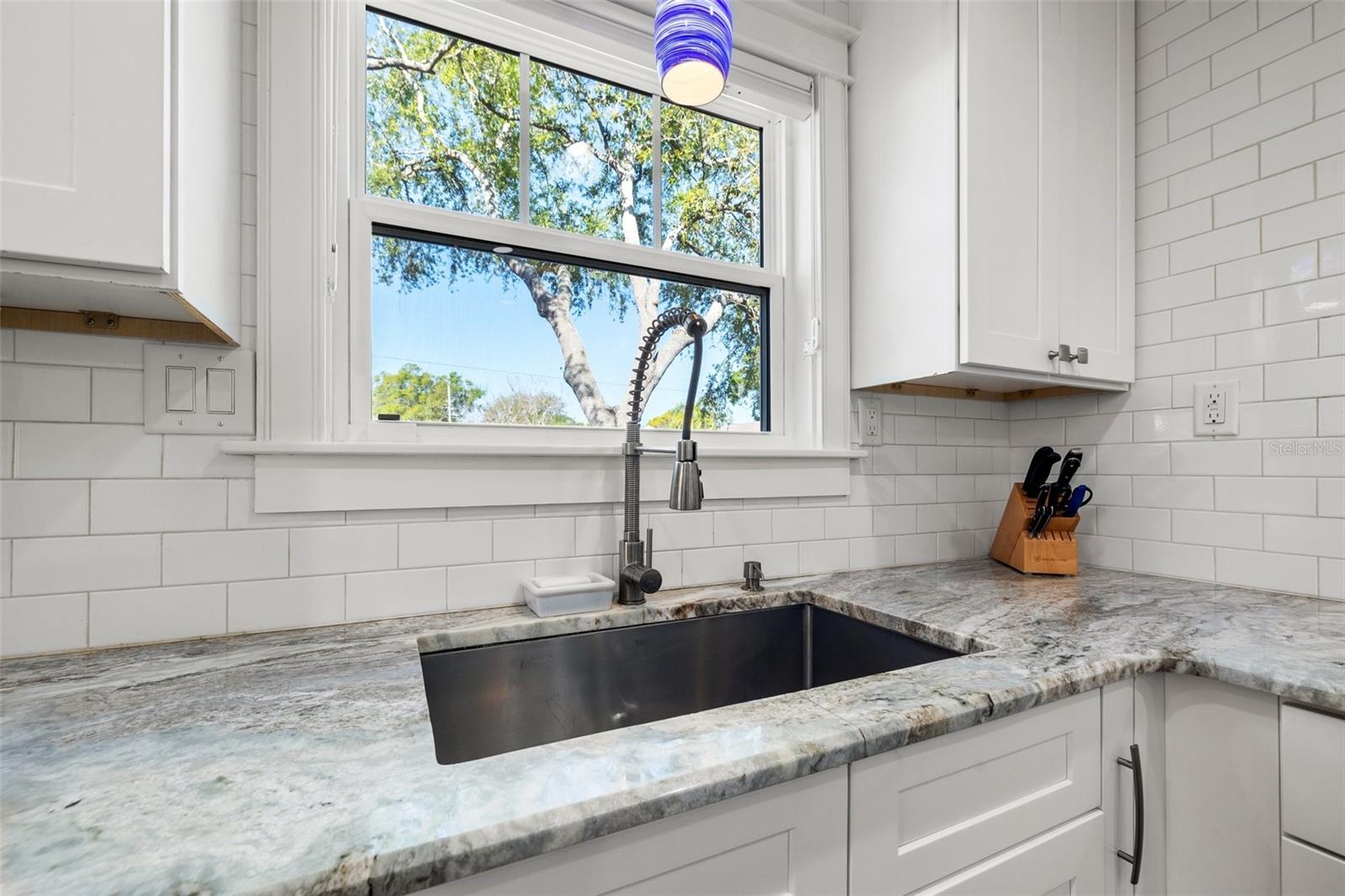 Image 13 of 54 For 1205 13th Street N