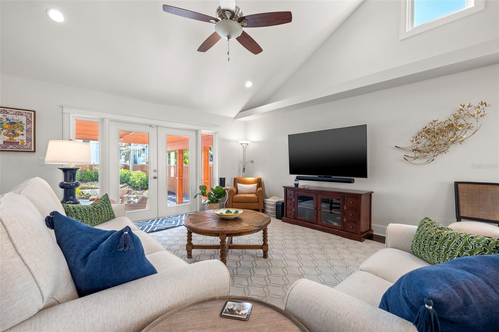 Image 6 of 54 For 1205 13th Street N