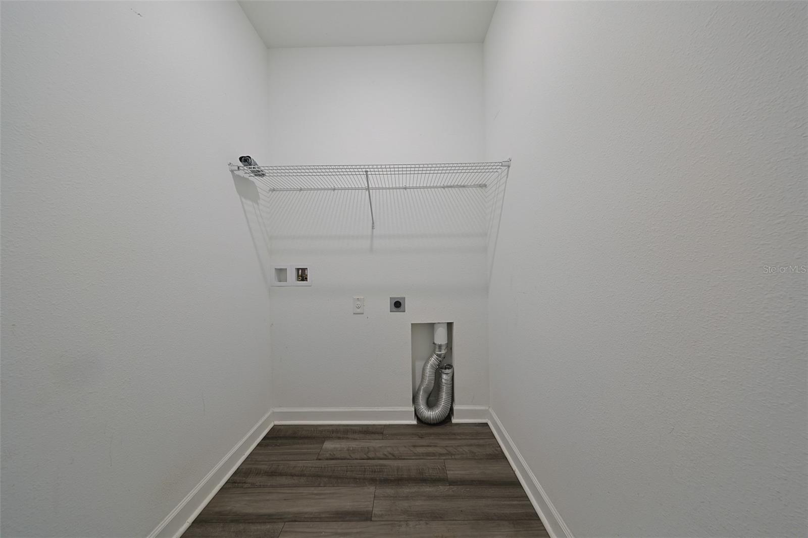 Image 14 of 36 For 35210 Daisy Meadow Loop