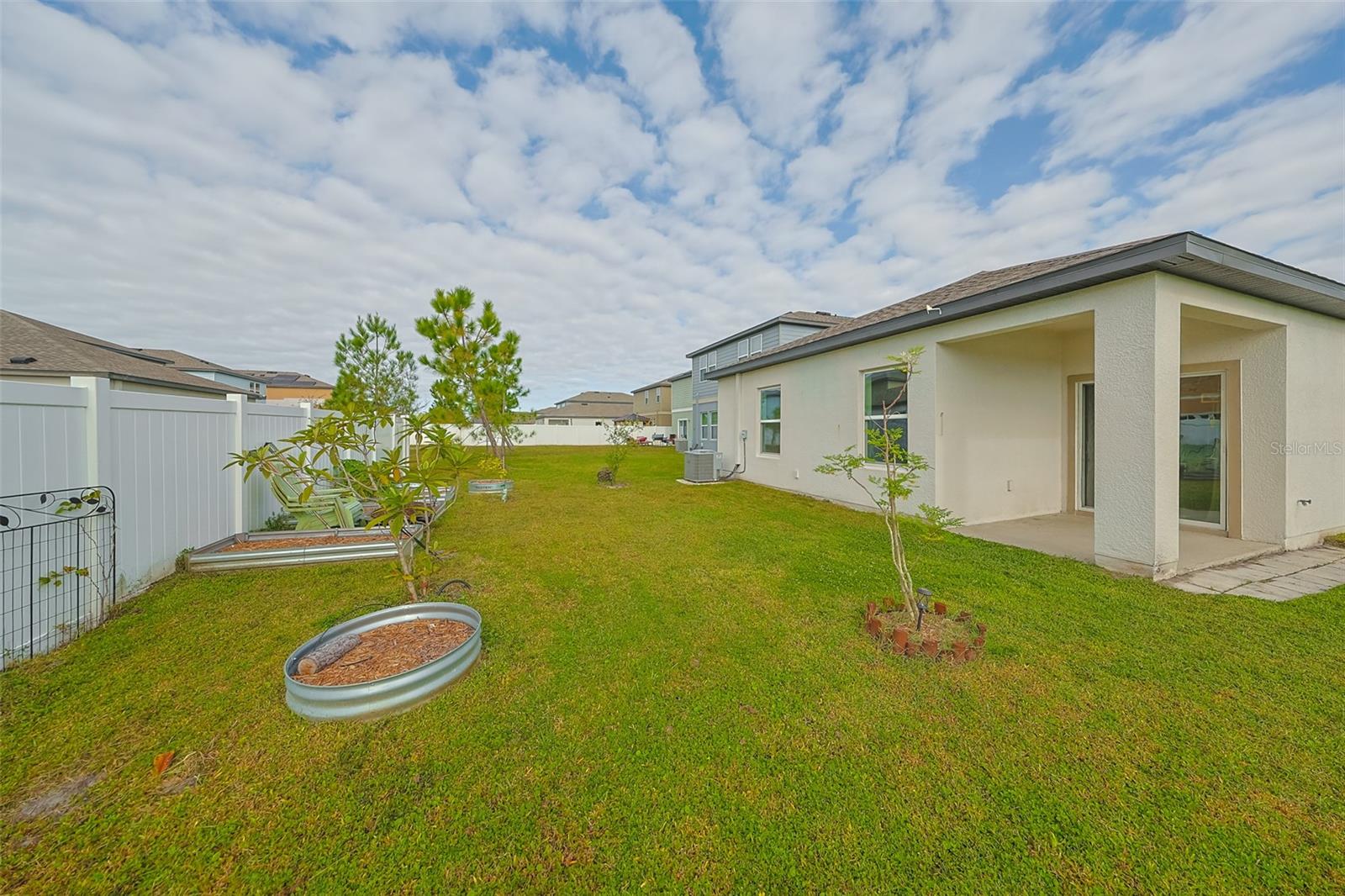 Image 26 of 36 For 35210 Daisy Meadow Loop