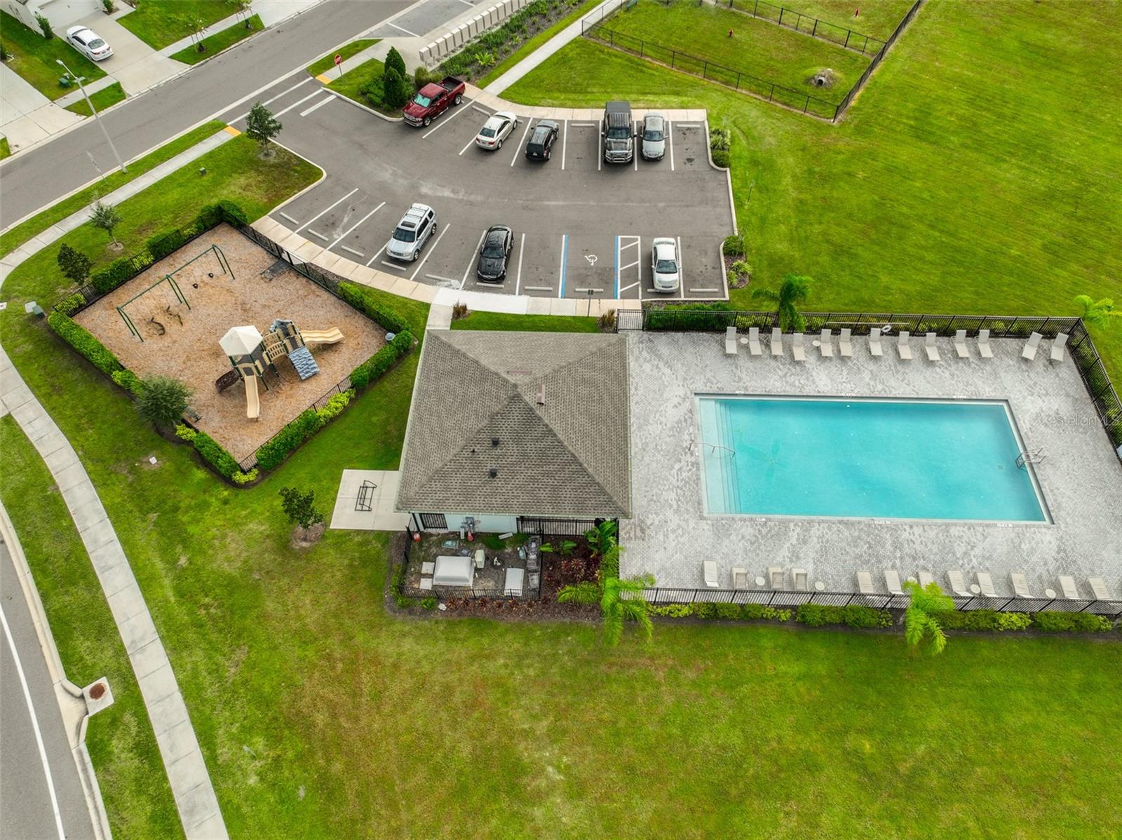 Image 29 of 36 For 35210 Daisy Meadow Loop