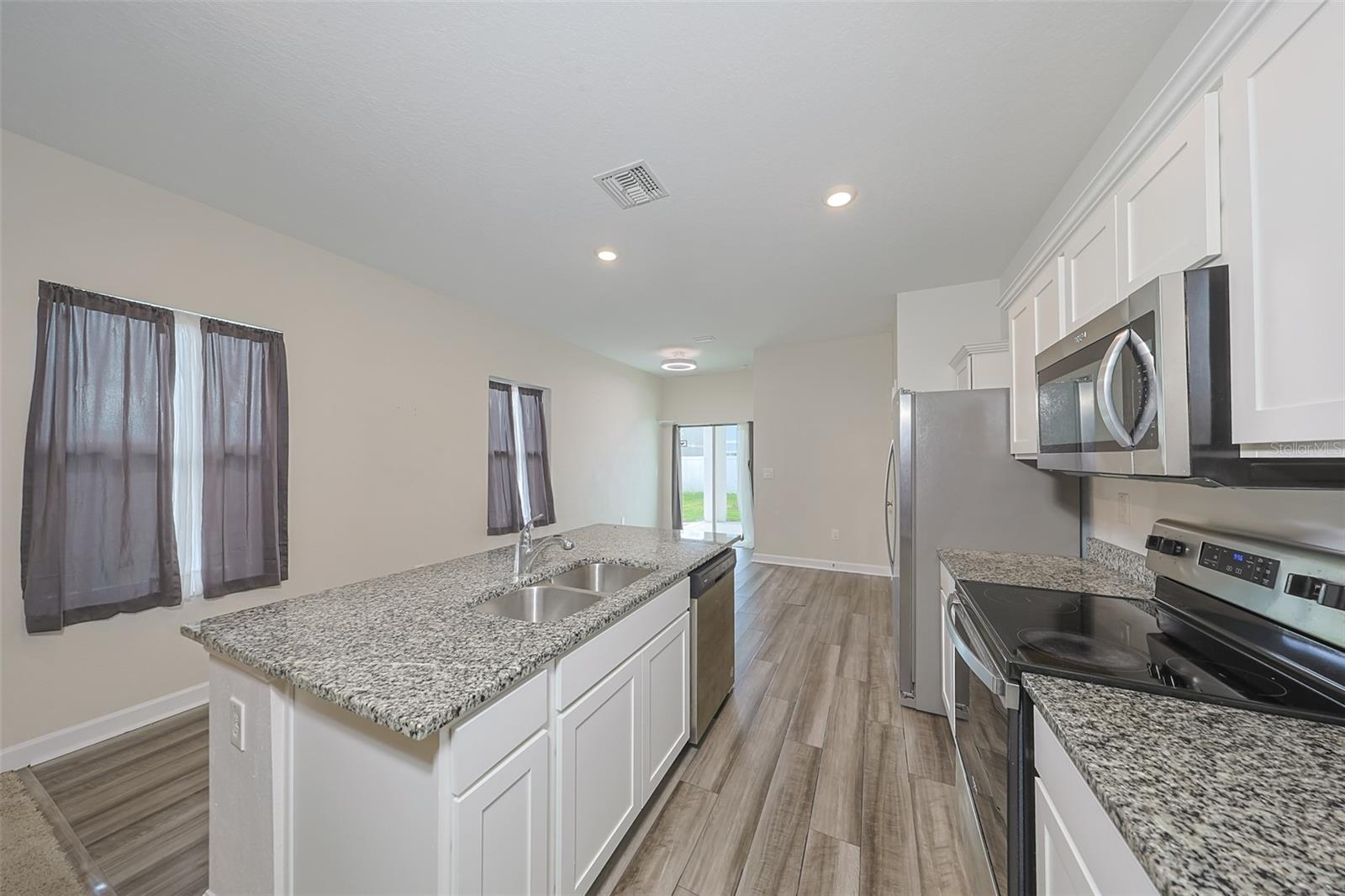 Image 7 of 36 For 35210 Daisy Meadow Loop