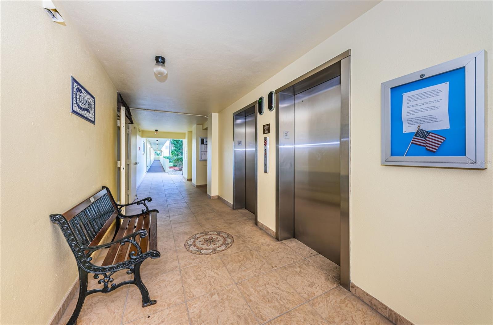 Image 38 of 54 For 4725 Cove Circle 604
